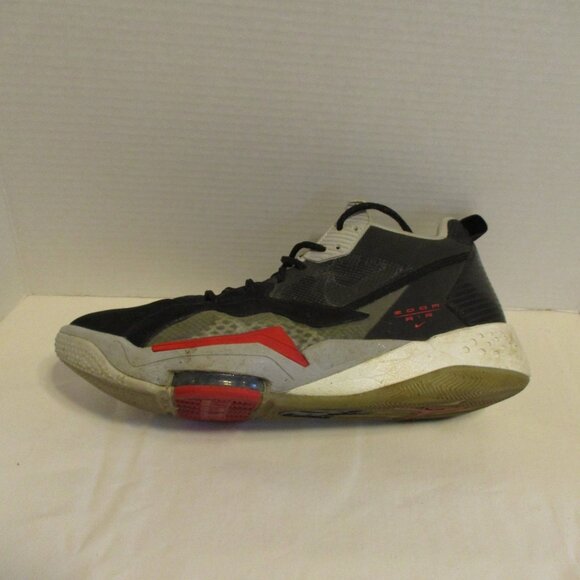 Jordan Men Size 12 Black Red Gray White Lace Up Athletic Basketball Shoes main image 12